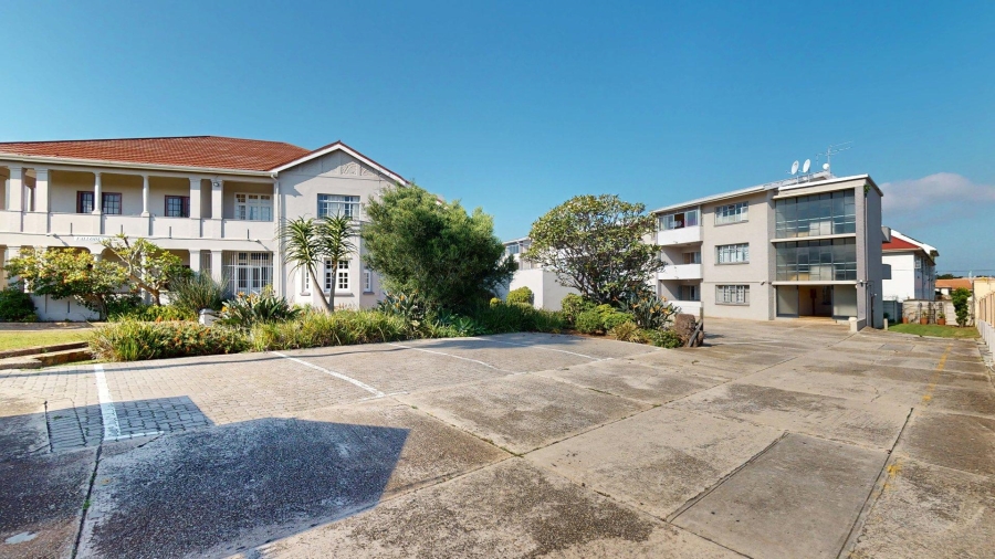 1 Bedroom Property for Sale in St Georges Park Eastern Cape